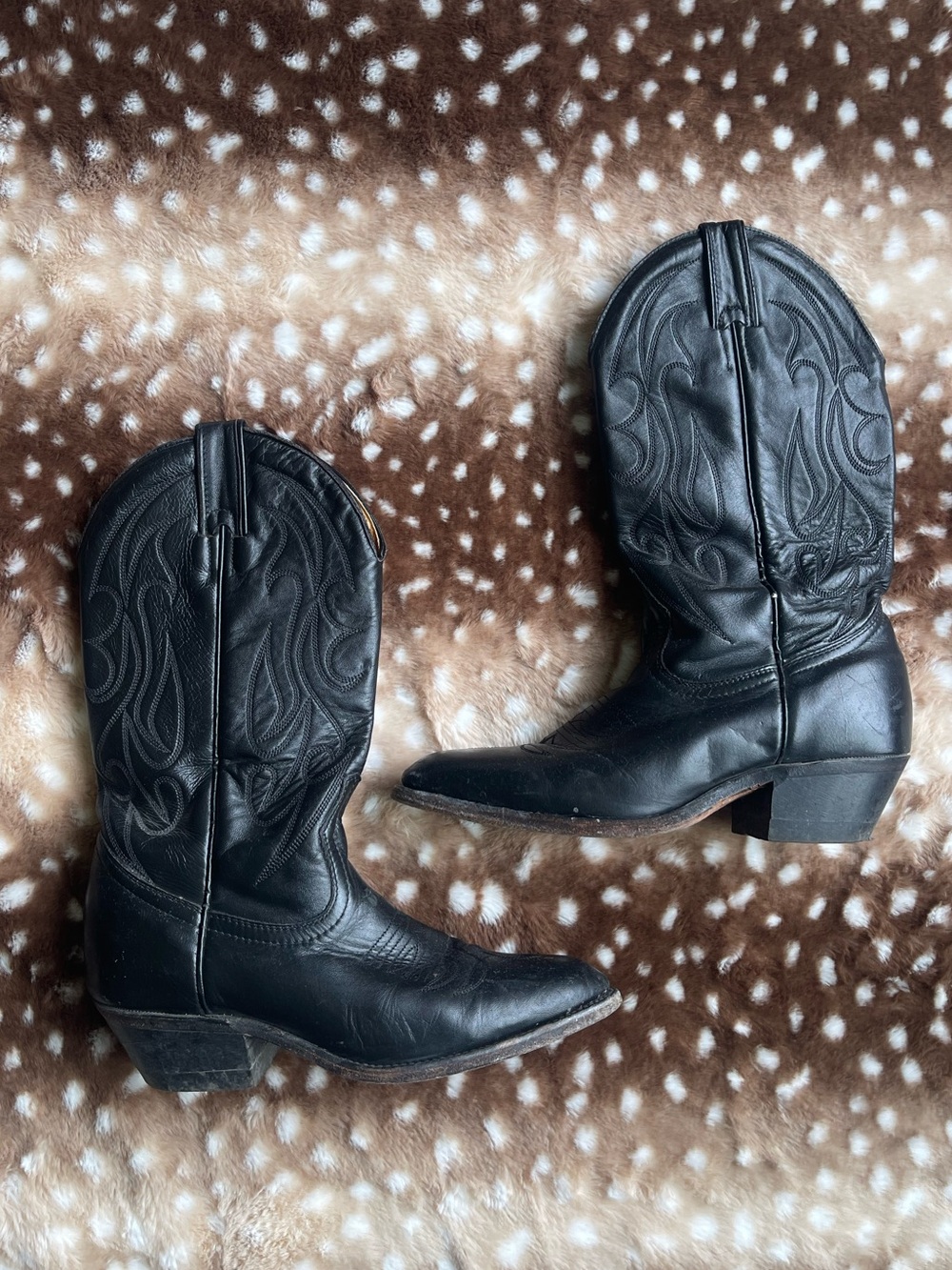 Black cowboy boots